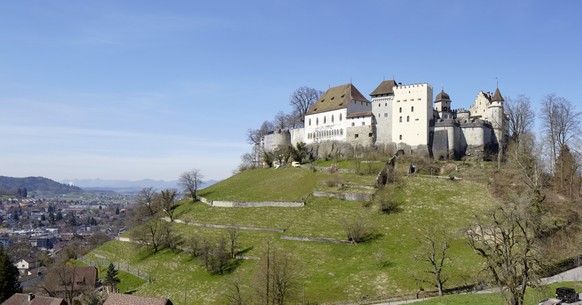 ZUM 600-JAEHRIGEN JUBILAEUM DER EROBERUNG DES KANTON AARGAUS STELLEN WIR IHNEN HEUTE, DONNERSTAG, 16. APRIL 2015, FOLGENDES AKTUELLE BILDMATERIAL ZU HISTORISCHEN STAETTEN DES KANTONS ZUR VERFUEGUNG -- ...