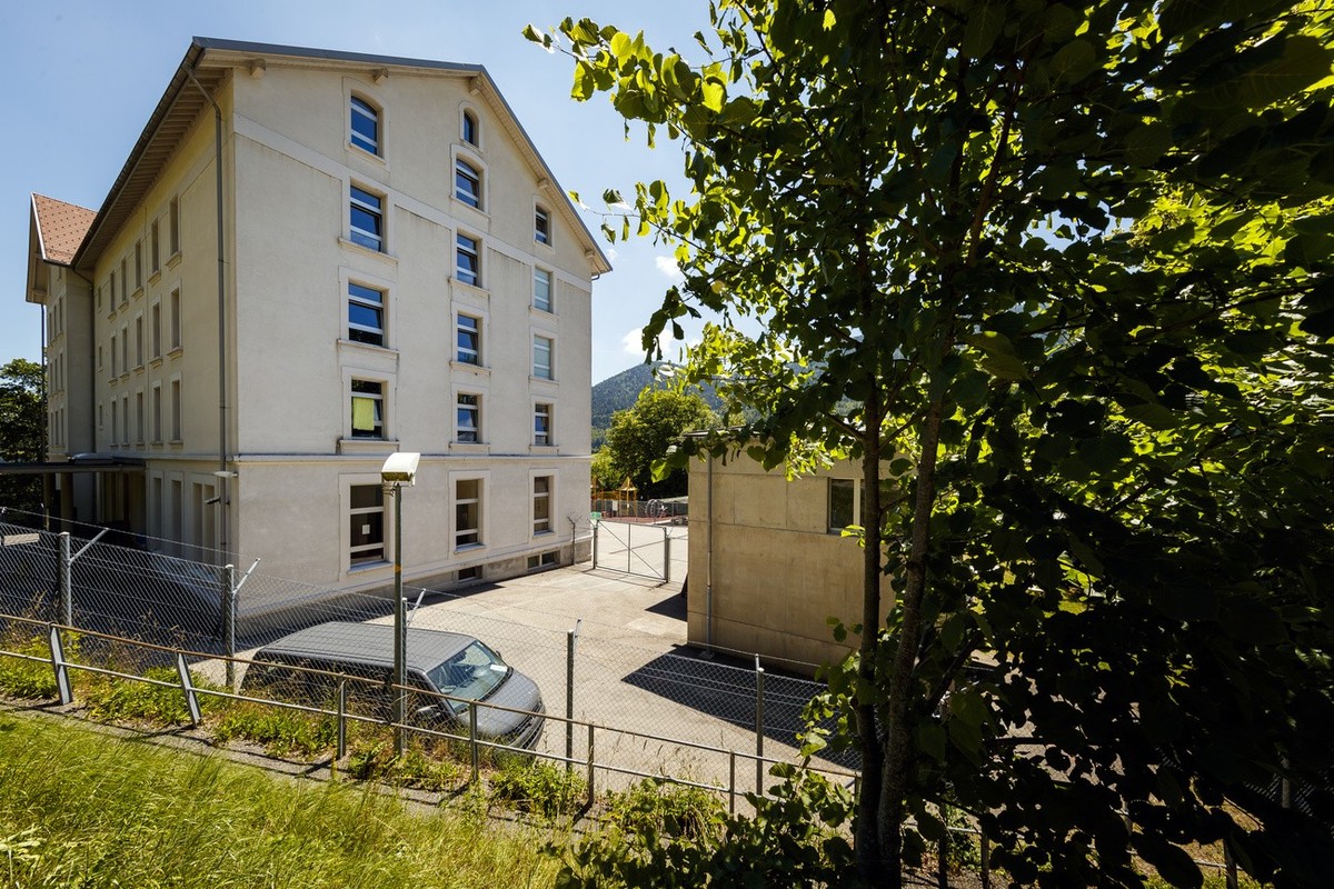 Le centre d'enregistrement et de procedure (CEP) de Vallorbe est photographie avant une conference de presse au sujet de la planification des emplacements des centres federaux pour requerants d&# ...
