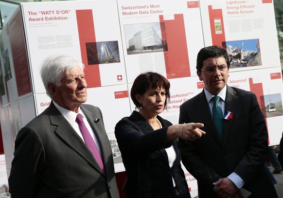 Doris Leuthard an einer Energie-Ausstellung in Santiago, Chile.