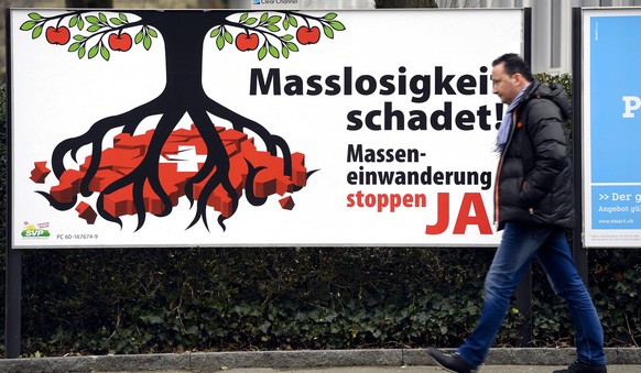 Das Plakat der SVP zur Masseneinwanderungsinitative.