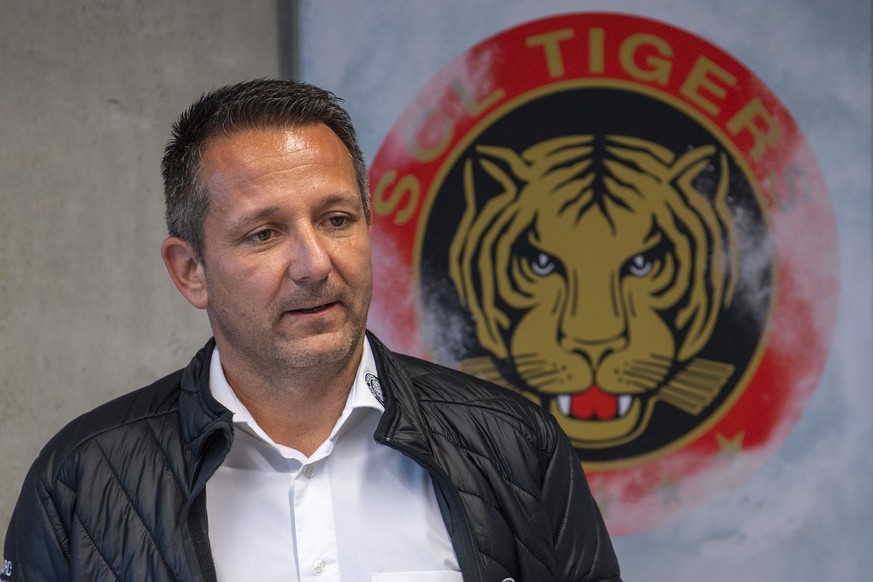 Tigers Sportchef Marco Bayer, vor dem Meisterschaftsspiel der National League, zwischen den SCL Tigers und dem HC Genf-Servette, am Freitag 13. September 2019 im Ilfisstadion in Langnau. (KEYSTONE /Ma ...