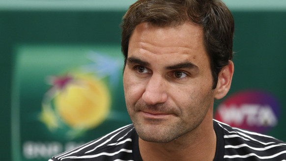 epa07418524 Roger Federer (C) of Switzerland speaks during the BNP Paribas Open Media Day round table at the Indian Well Tennis Garden in Indian Wells, California, USA, 06 March 2019. The men&#039;s a ...