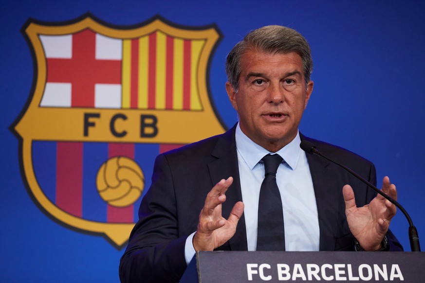 epa09416297 FC Barcelona&#039;s President Joan Laporta addresses a press conference at Camp Nou Stadium in Barcelona, Spain, 16 August 2021. Laporta explained the results of the due diligence he order ...