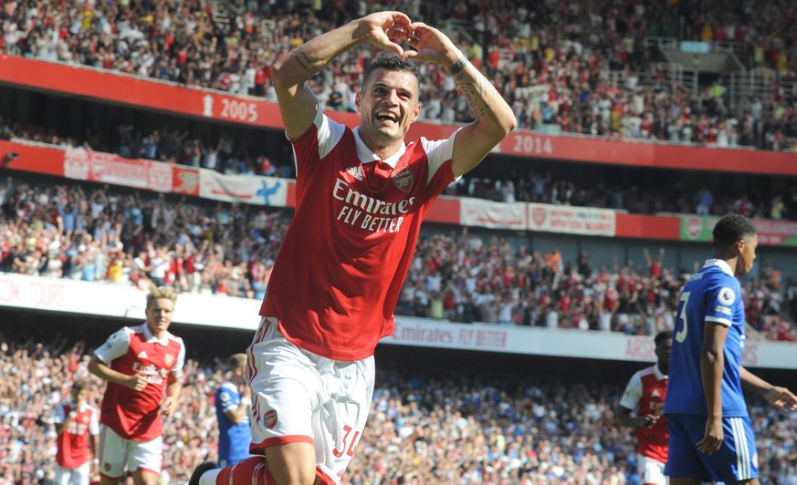 IMAGO / Colorsport

Football - 2022 / 2023 Premier League - Arsenal vs Leicester City - Emirates Stadium - Saturday 13th August 2022 Granit Xhaka of Arsenal celebrates scoring goal no 3 with the shape ...