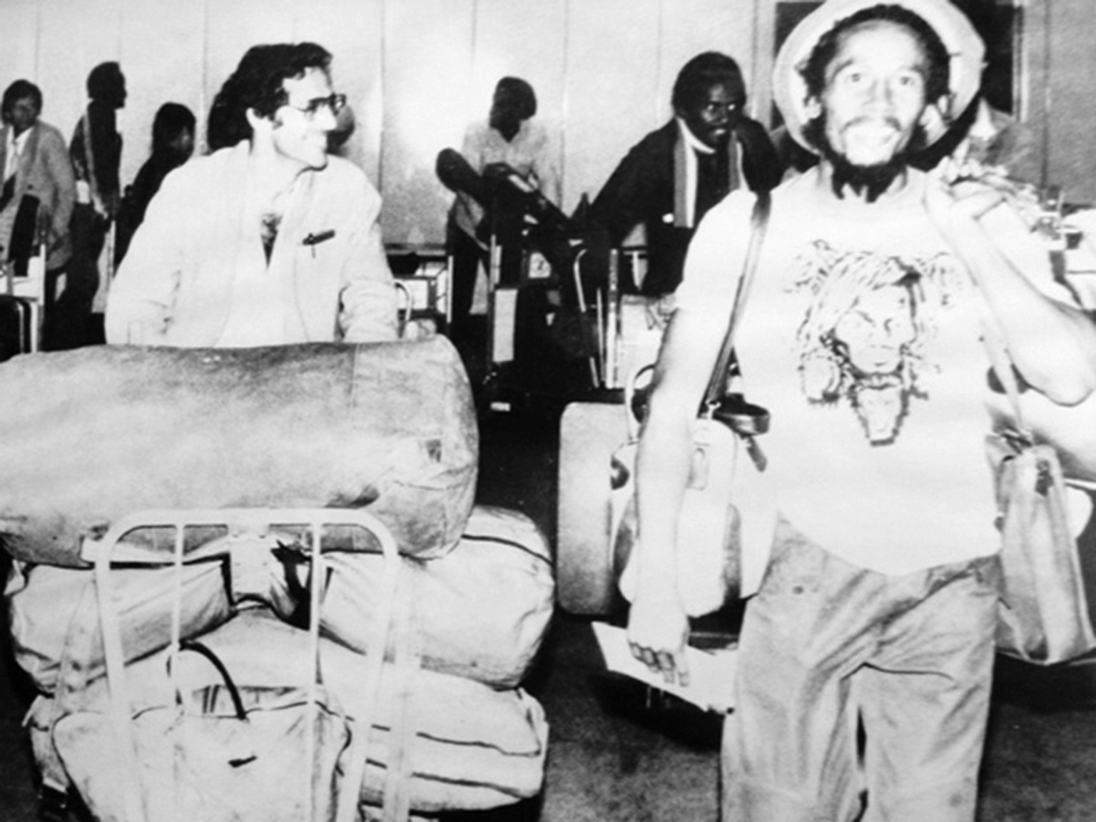 Der grösste Moment seines Lebens: Roger Schawinski holt Bob Marley im Frühjahr 1981 am Zürcher Flughafen ab.