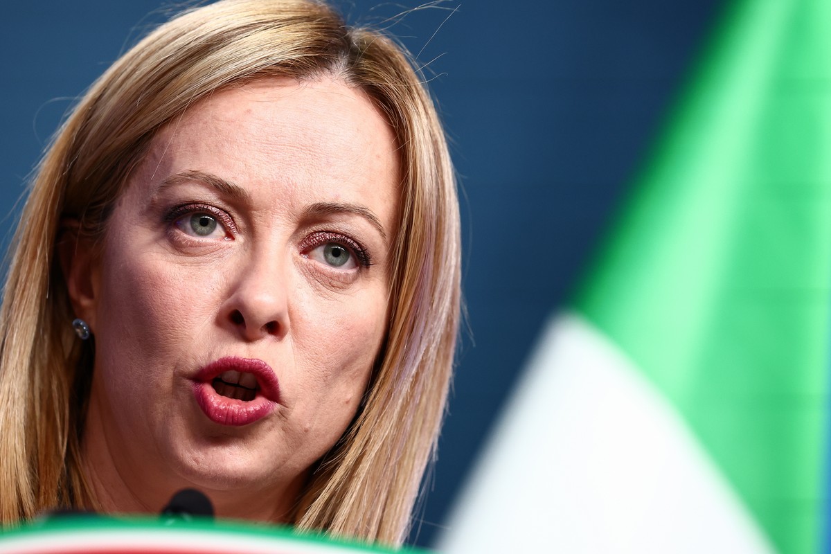 epa10458702 Italy's Prime Minister Giorgia Meloni gives a press conference the day after a special meeting of the European Council in Brussels, Belgium, 10 February 2023. EPA/STEPHANIE LECOCQ