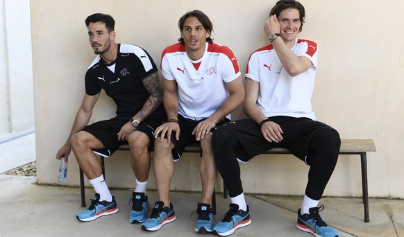 08.06.2016 ; Montpellier; Stade de la Mosson ; Soccer - EM France 2016 - Training Switzerland;
Roman Buerki, Yann Sommer, Marwin Hitz, during the media conference in Montpellier.
(Alain Grosclaude/fre ...