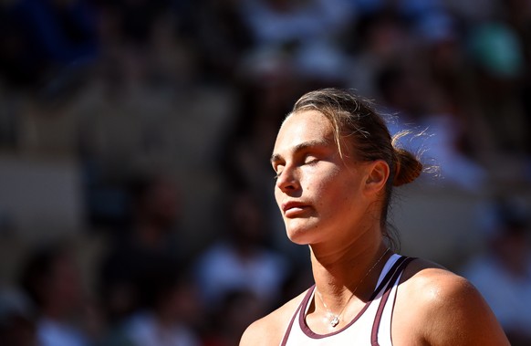 epa10665045 Aryna Sabalenka of Belarus reacts as she plays Iryna Shymanovich of Belarus in their Women&#039;s Singles second round match during the French Open Grand Slam tennis tournament at Roland G ...