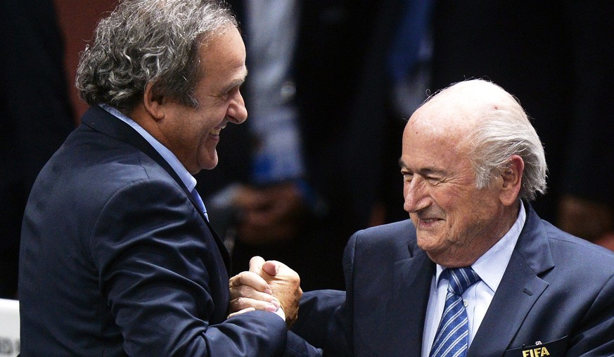 Da war die Welt von Michel Platini noch einigermassen in Ordnung: Zusammen mit Sepp Blatter am FIFA-Generalkongress im vergangenen Mai.