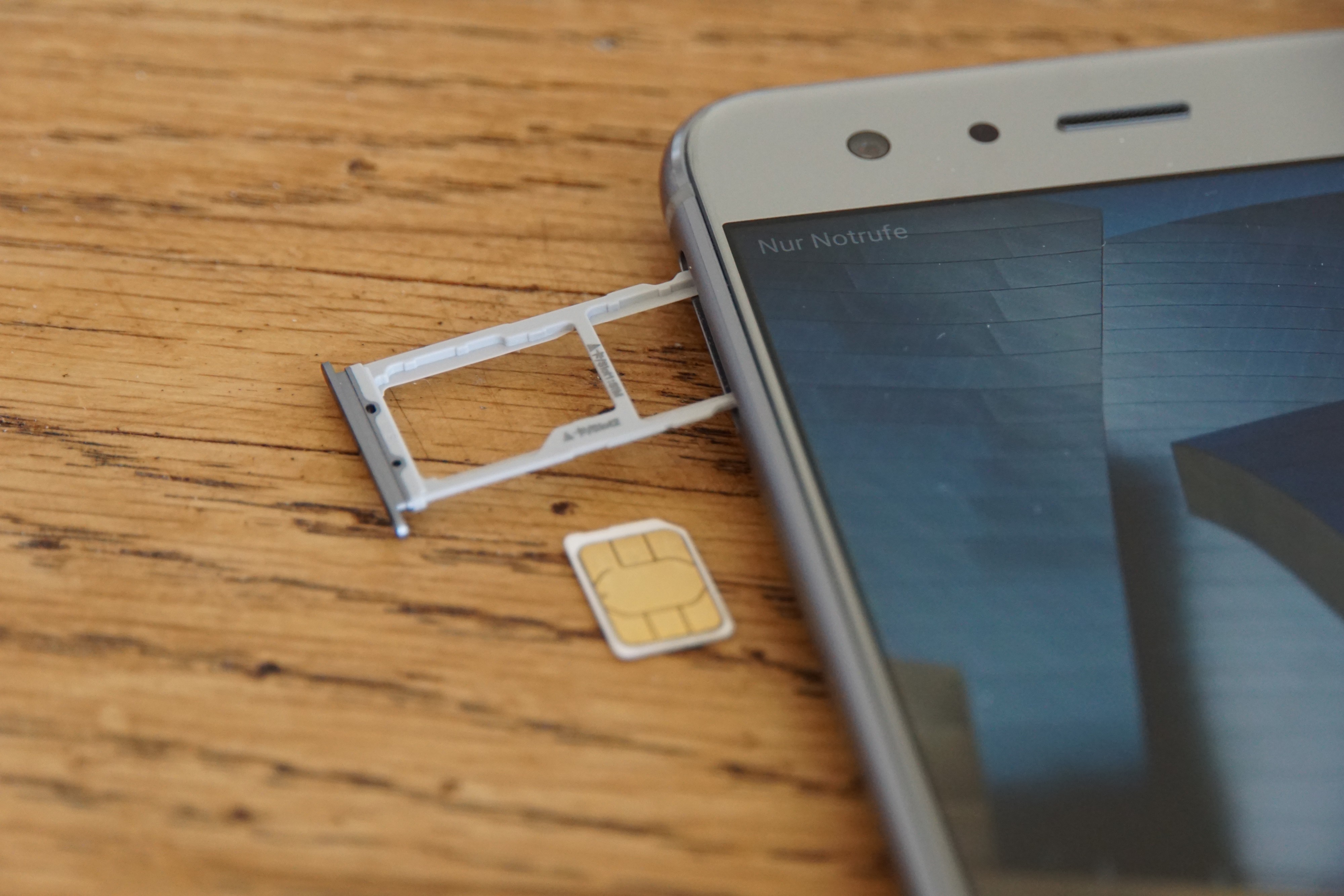 Das Honor 9 hat 64 GB Speicherplatz, der sich per&nbsp;microSD-Karte erweitern lässt.&nbsp;