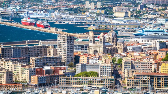 City of Marseille waterfront and harbor view City of Marseille waterfront and harbor view, southern France Copyright: xZoonar.com/DaliborxBrlekx 21635558