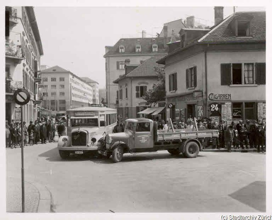 1935: Verkehrsunfall, Langstrasse-Heinrichstrasse