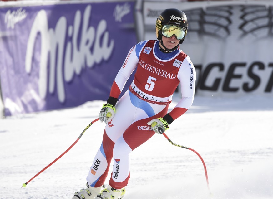 Switzerland&#039;s Lara Gut completes an alpine ski, women&#039;s World Cup super-G, in Val d&#039;Isere, France, Sunday, Dec. 17, 2017. (AP Photo/Marco Tacca)