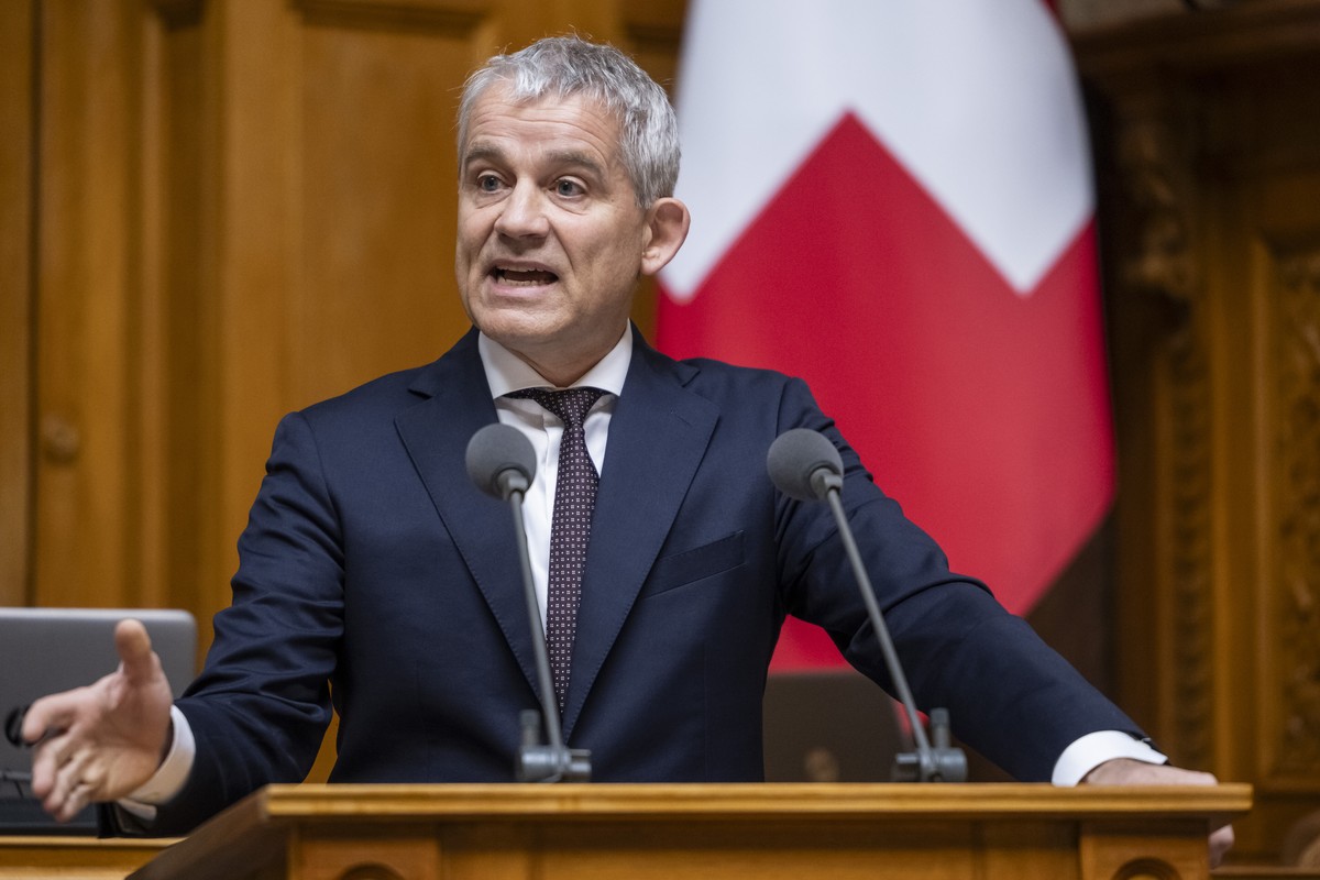 Bundesrat Beat Jans spricht zur Grossen Kammer, an der Sommersession der Eidgenoessischen Raete, am Donnerstag, 6. Juni 2024 im Nationalrat in Bern. (KEYSTONE/Alessandro della Valle)