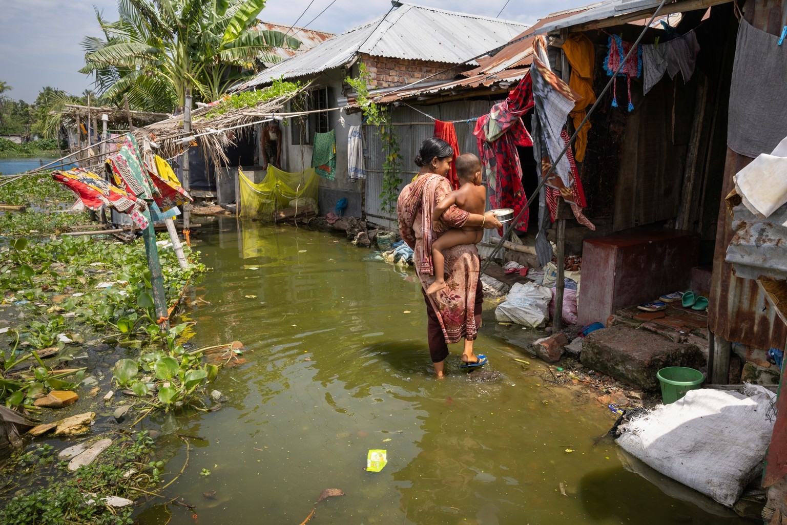 Unicef im Bastuhara Slum in Bangladesch.