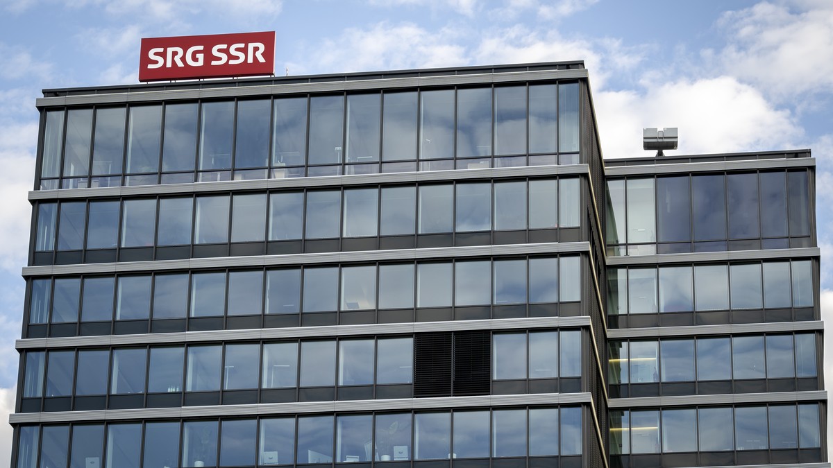 Sinkende-Quoten-der-SRG-Radios-wegen-UKW-Abschaltung-betreffen-lateinische-Schweiz-stark