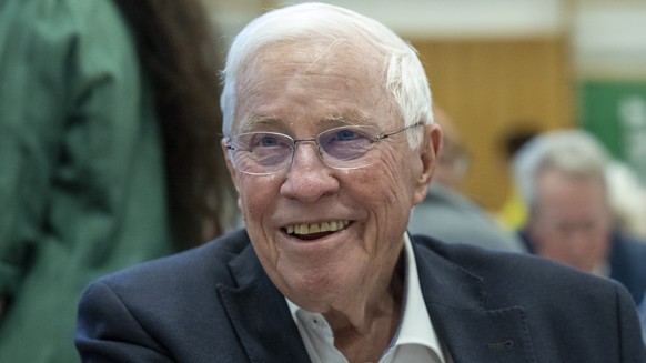 Alt Bundesrat Dr. Christoph Blocher, anlaesslich der 1. Mitgliederversammlung von Pro Schweiz, am Samstag 3. Juni 2023, in Bern. (KEYSTONE /Marcel Bieri)