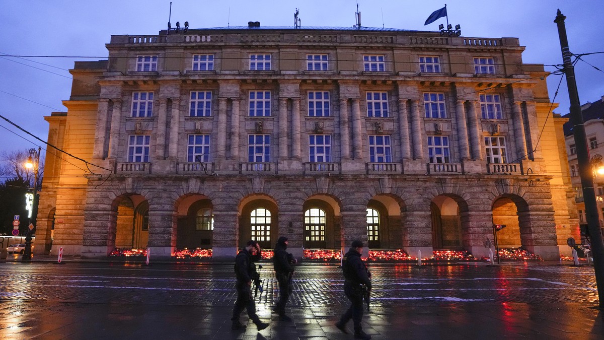The University of Prague cancels the winter semester