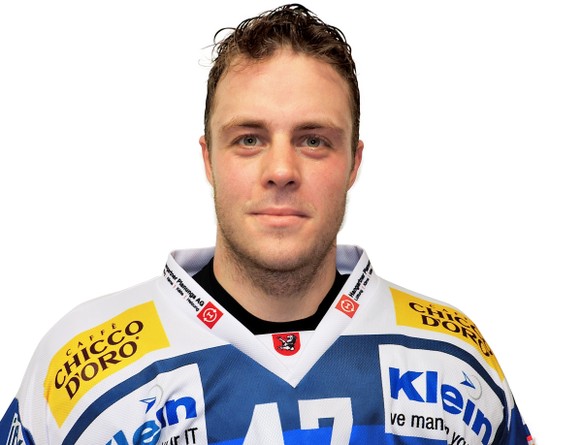 #adventshockey – wen ausser Tanne Richard und Zimti Pestoni kennst du noch?
Simon Christkindschi