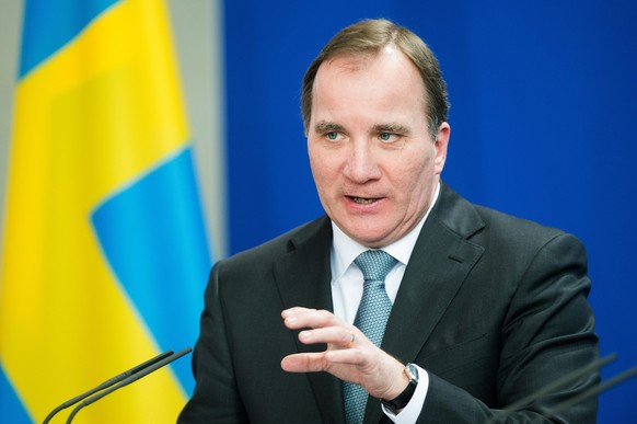 epa04636698 Swedish Prime Minister Stefan Loefven participates in a press conference with German Chancellor Angela Merkel (unseen) in Berlin, Germany, 25 February 2015. EPA/MAURIZIO GAMBARINI