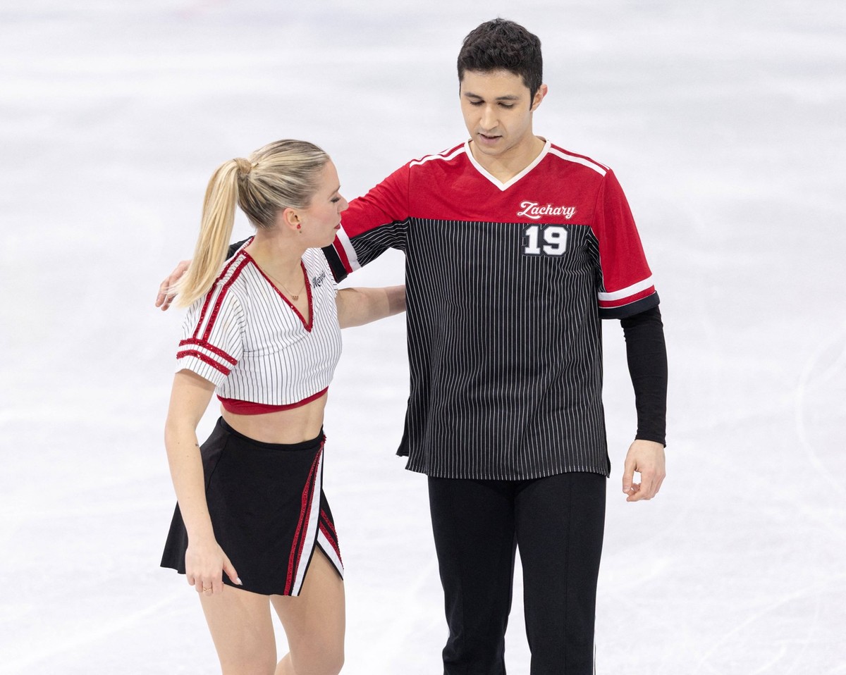 Winter Olympics - Figure skating, Eiskunstlauf Team Event Ice Dance-Rhythm Dance - Milan AJ Marjorie Lajoie and Zachary Lagha of Team Canada compete in the figure skating team event ice dance-rhythm d ...
