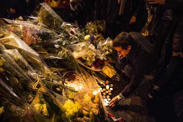 Blumen für die Opfer am 10. Januar in Paris.