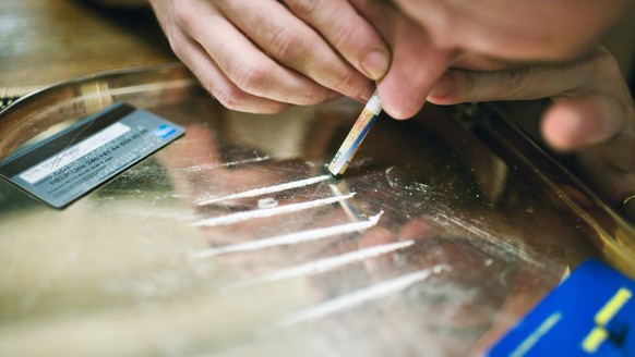 Kokain-Dealer veranstalten eine Messerstecherei. (Symbolbild)