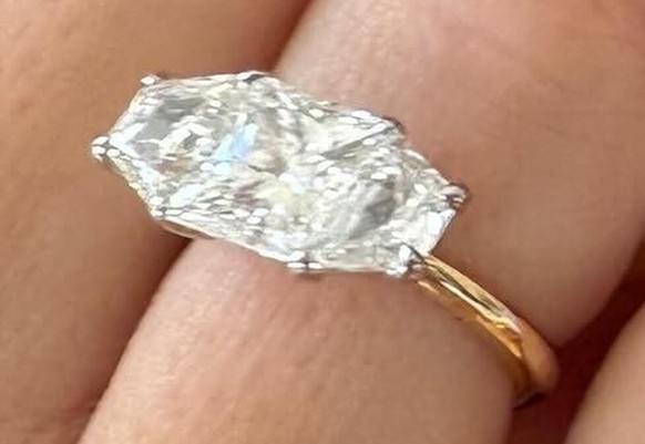 Emily Ratajkowskis Scheidungsringe.