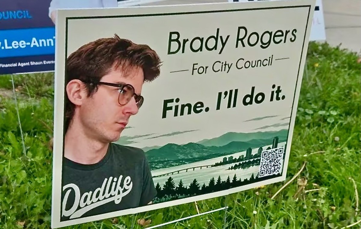 Brady Rogers for City Concil. Beste Plakatkampagne ever.
https://www.instagram.com/iambradythecreator/