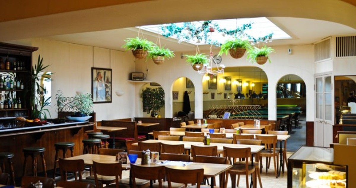 Nach 44 Jahren in Besitz der Familie Winistörfer ist Schluss. Das Traditionslokal Bodega Española im Zürcher Niederdorf bekommt neue Wirte. Die Stammgäste sind traurig über den Abgang der Winistörfers ...