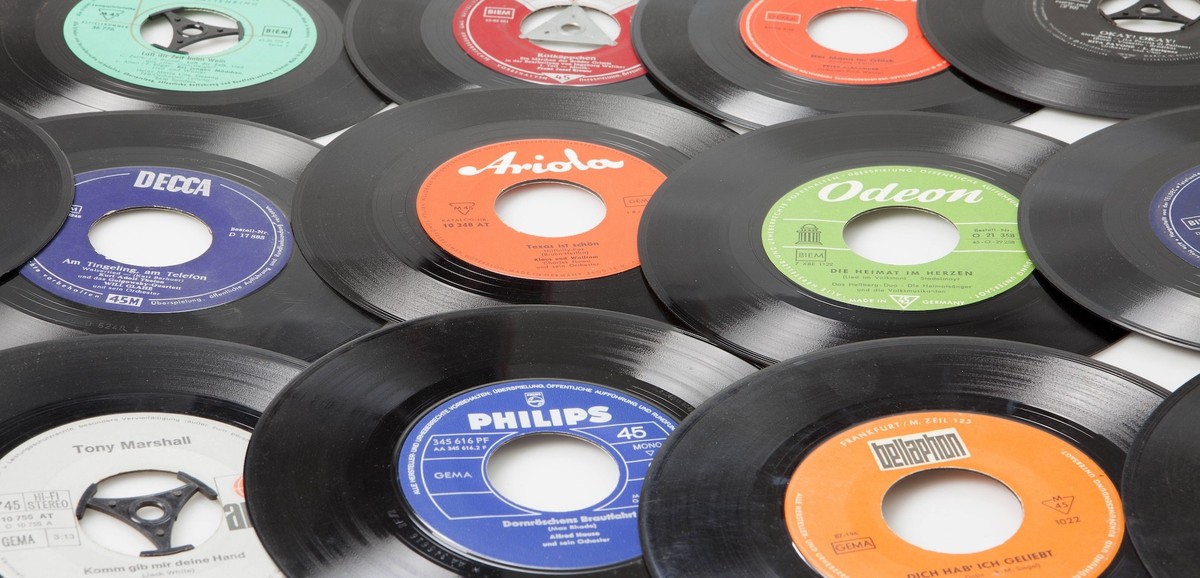 Vinyl-Singles, 7-Inch-45U/min Pop-Singles.