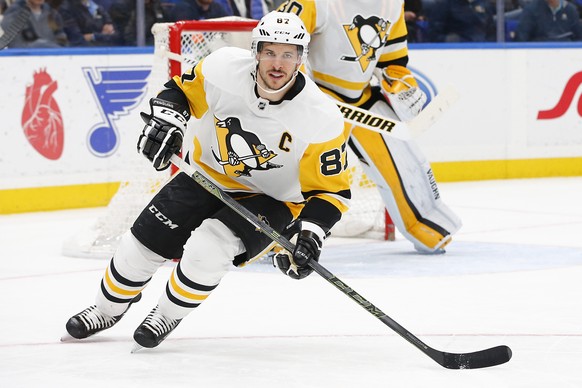 Pittsburgh Penguins&#039; Sidney Crosby skates during the second period of an NHL hockey game against the St. Louis Blues, Sunday, Feb. 11, 2018, in St. Louis. (AP Photo/Billy Hurst)