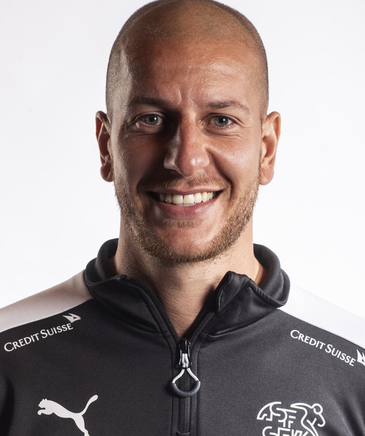 Portrait von Giuseppe Morello, Assistenzcoach der Schweizer Herren U17 Fussball-Nationalmannschaft, fotografiert am Mittwoch, 26. September 2018 in Wangen bei Olten. (KEYSTONE/SFV/Walter Bieri)