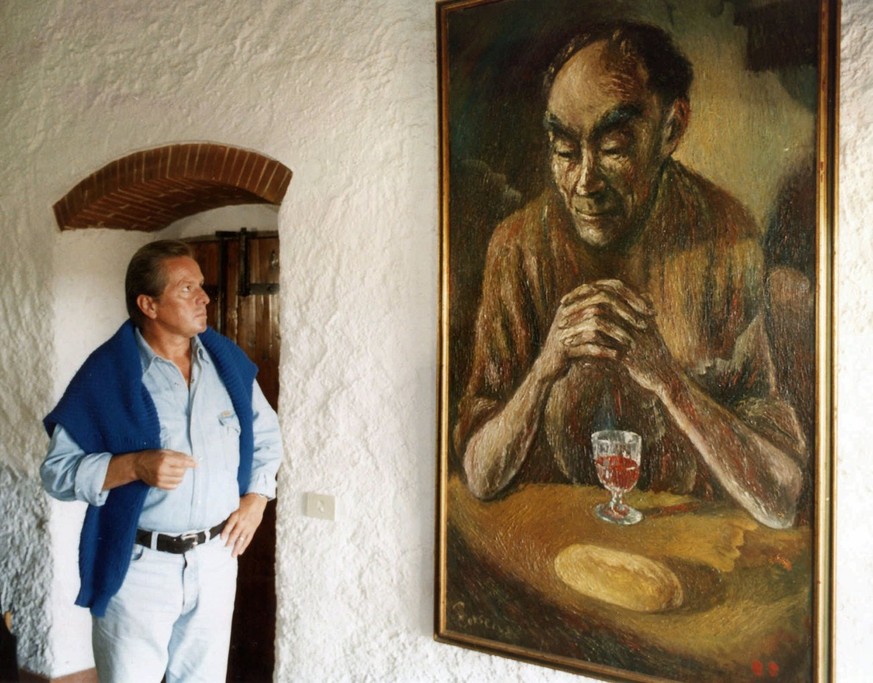 «Don Raffi» 1994 auf seinem Weingut in der Toskana. An der Wand ein Gemälde seines Vaters.