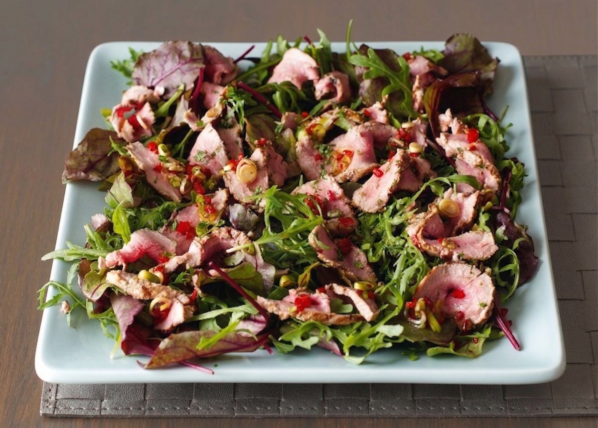 Anglo Asian Lamb Salad

https://www.nigella.com/recipes/anglo-asian-lamb-salad