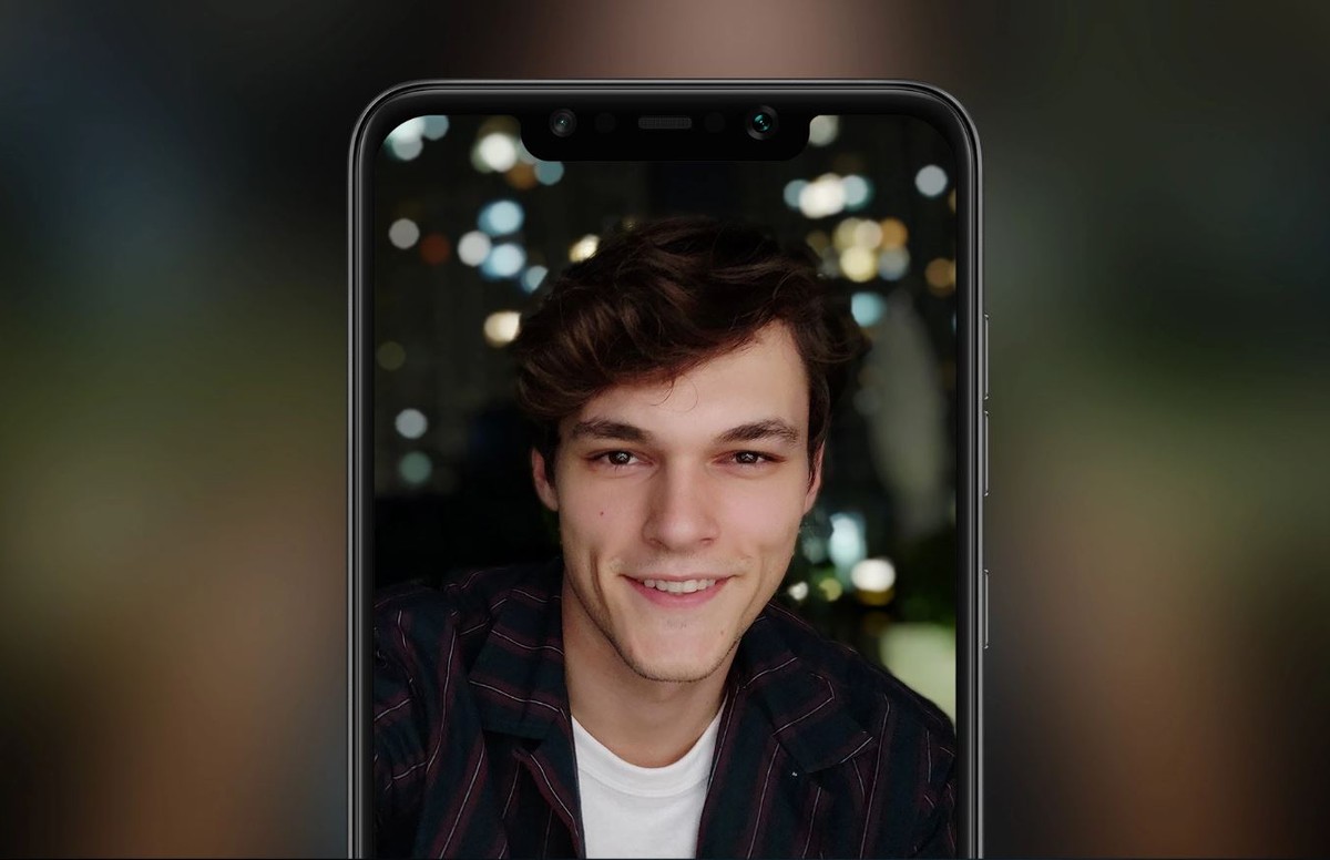 Die 20-Megapixel-Frontkamera hat wie die Hauptkamera einen Porträt-Modus, der Fotos mit Tiefenschärfe-Effekt (Bokeh) erlaubt.