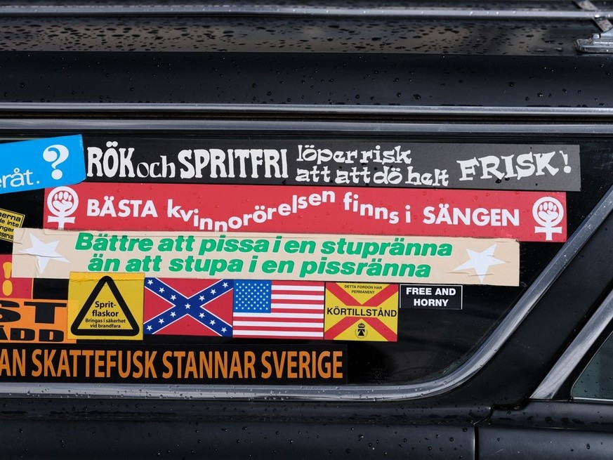 Autoaufkleber from HELL!
Wie viele willst du noch auf dein Auto pappen?