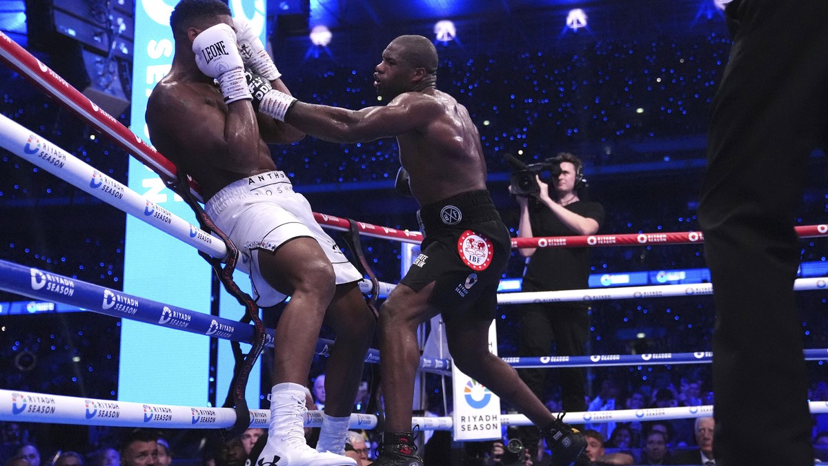 Anthony Joshua derrotado por Daniel Dubois na luta pelo campeonato mundial
 #ÚltimasNotícias #Suiça