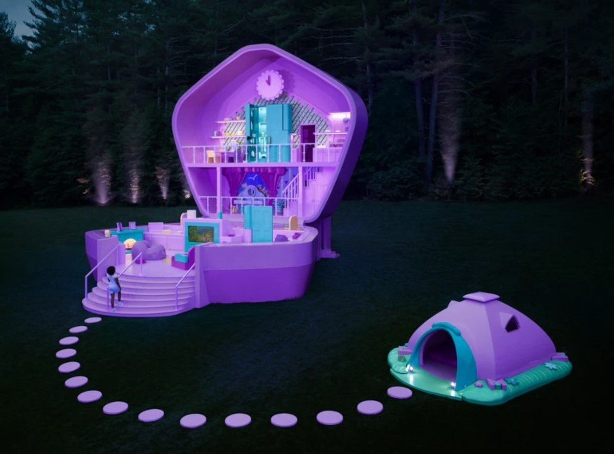 Airbnb Polly pocket