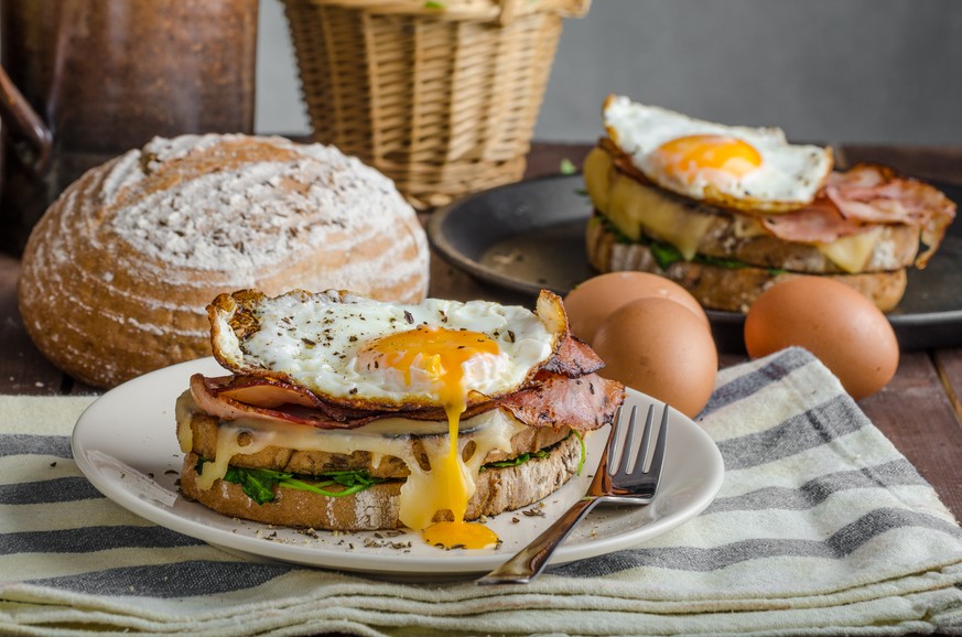 croque madame spiegelei schinken käse toast sandwich essen food