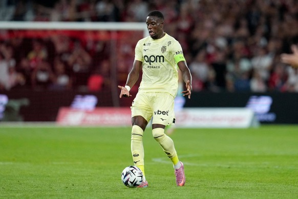 CALCIO - Ligue1 - LOSC Lille vs AS Monaco Denis Zakaria AS Monaco, 6 moves the ball during LOSC Lille vs AS Monaco, French football Ligue 1 match in Lille, France, August 24 2025 Lille France PUBLICAT ...