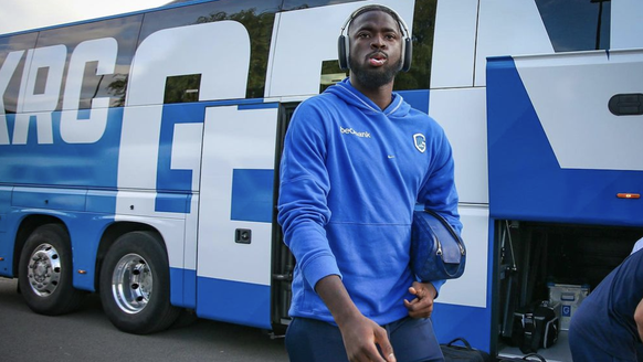 Arokodare spielte vor seinem Wechsel zum KRC Genk für den SC Amiens in der Ligue 2.