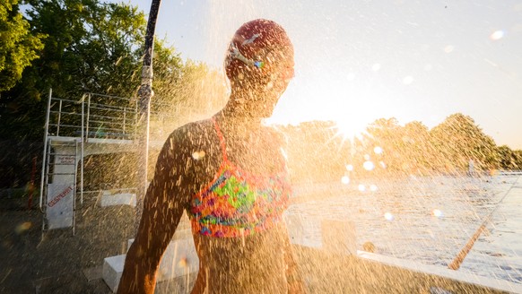 14.06.2023, Niedersachsen, Hannover: Eine Fr