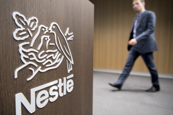 ARCHIVBILD ZUM AKTIENRUECKKAUF VON NESTLE IM WERT VON 20 MILLIARDEN FRANKEN, AM DIENSTAG, 27. JUNI 2017 - The Nestle logo is pictured during the inauguration of the new administrative building of the  ...