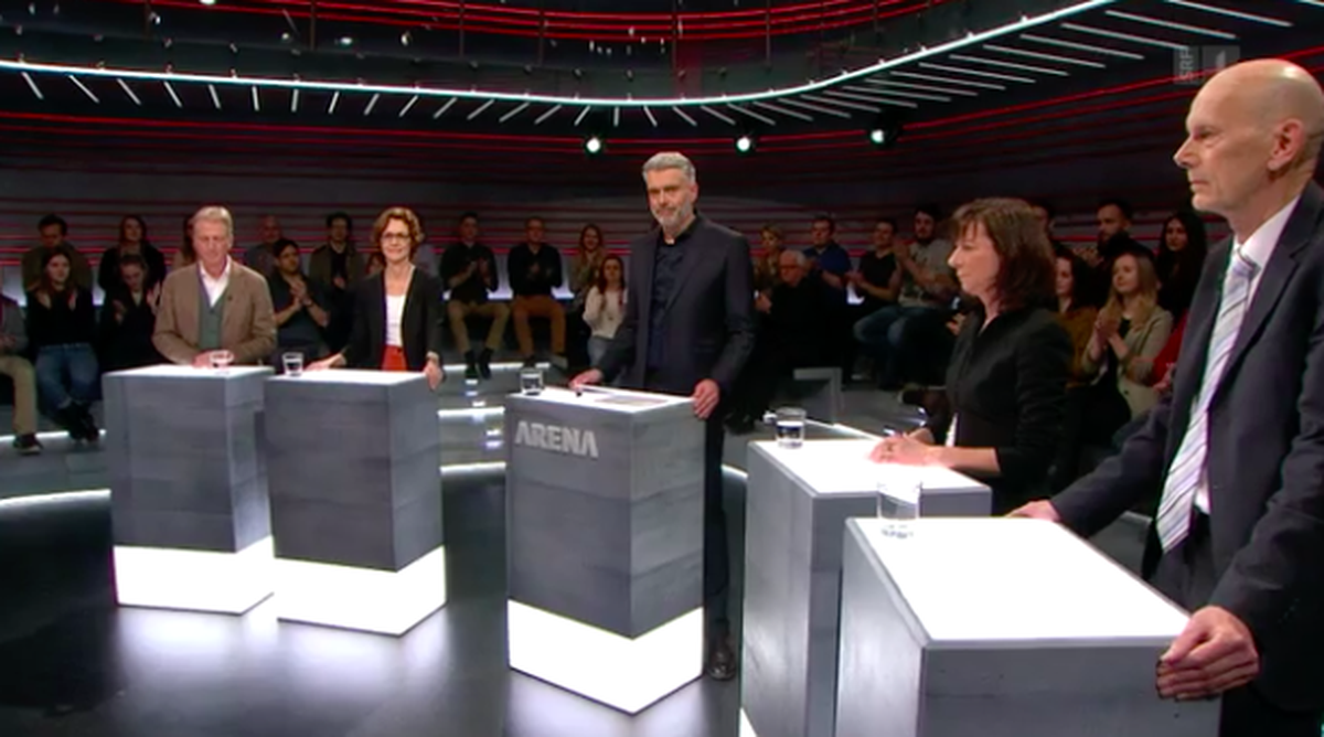 Gerhard Eich (Spitäler Waid &amp; Triemli), Monika Rühl (Economiesuisse), Heidi Hanselmann (Präsidentin GDK), Daniel Koch (BAG)