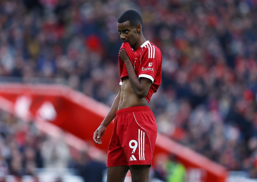 Alexander Isak of Liverpool looks dejected Liverpool v Nottingham Forest, Premier League, Football, Anfield, Liverpool, UK - 22 Nov 2025Liverpool Anfield United Kingdom EDITORIAL USE ONLY No use with  ...