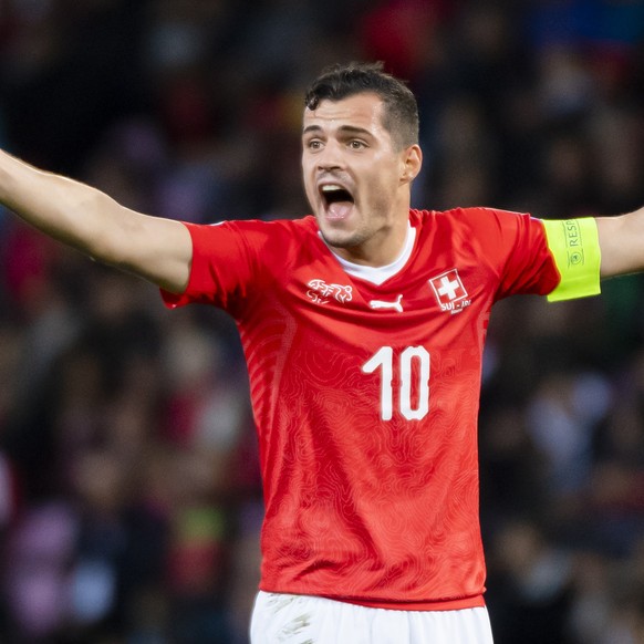 epa07923676 Switzerland&#039;s midfielder Granit Xhaka reacts during the UEFA Euro 2020 qualifying Group D soccer match between Switzerland and the Republic of Ireland, at the Stade de Geneve, in Gene ...