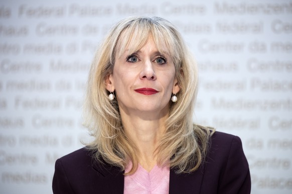 Priska Seiler Graf, Nationalraetin SP-ZH, spricht waehrend einer Medienkonferenz zur Lancierung des Referendums gegen das gelockerte Kriegsmaterialgesetz, am Mittwoch, 7. Januar 2026, in Bern.(KEYSTON ...