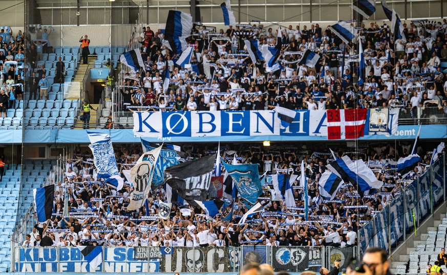 Malmo FF v FC Copenhagen, UEFA Champions League qualification, Malmoe, Sweden Malmo, Sweden. 05th, August 2025. Football fans of FC Copenhagen seen on the stands at the UEFA Champions League qualifica ...