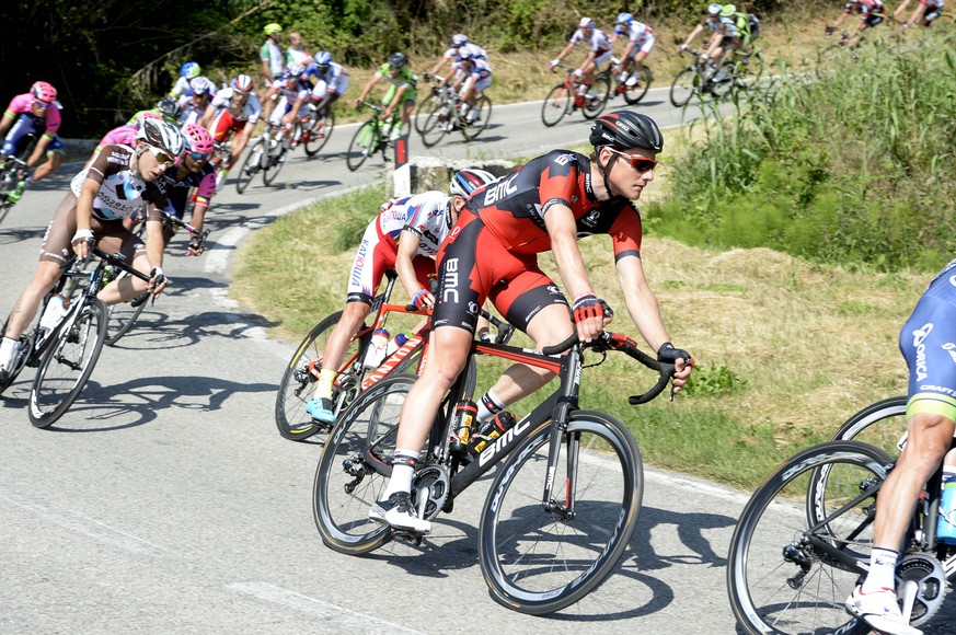 Da war es noch trocken: Stefan Küng auf einer Abfahrt zwei Tage vor seinem verhängnisvollen Crash.